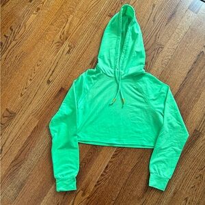 Cropped hoodie